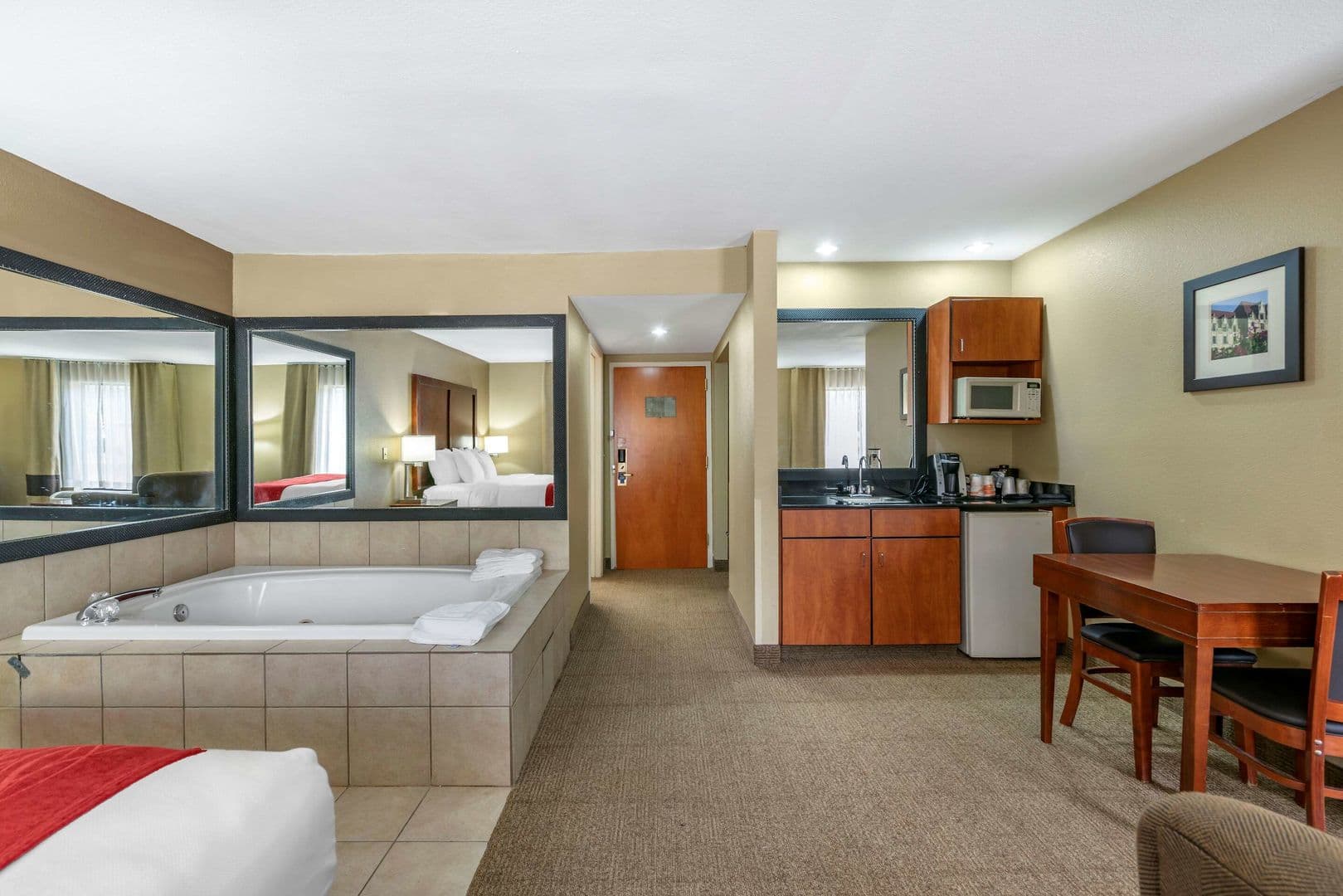 Comfort Inn Near Six Flags St. Louis 27