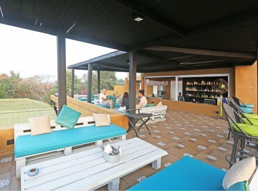 Shalai The Cliff Resort 16