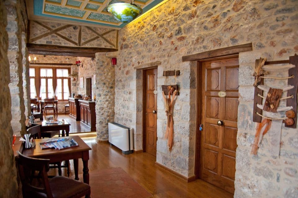 Archontiko Hatzipanayiotis 30