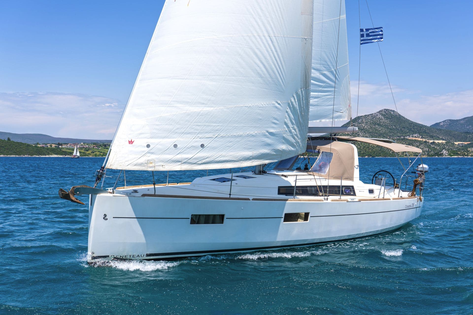 Oceanis 38
